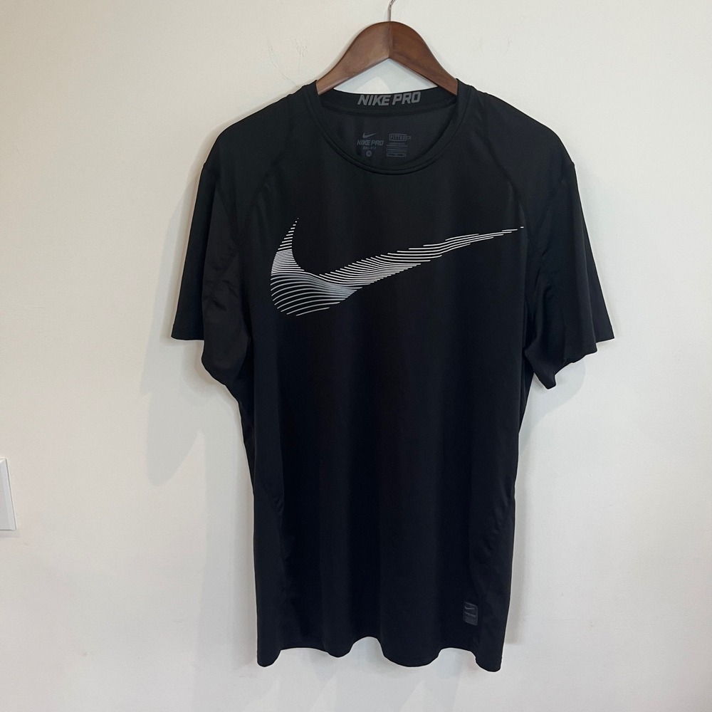 Nike Pro Dri-FIT Mens XL Black Linear Graphic Swoosh Fitted Training Shirt - 130